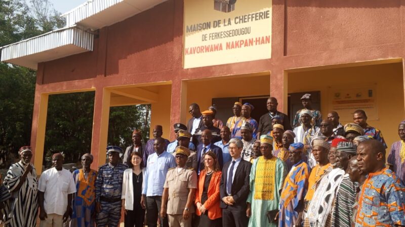 CÉRÉMONIE DE REMISE DE LA MAISON 🏡 DES CHEFS TRADITIONNELS DE FERKESSÉDOUGOU.