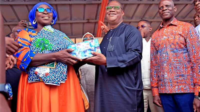 MOIS DE JEÛNE ET DE CARÊME : LE PRÉSIDENT DU CONSEIL RÉGIONAL DU TCHOLOGO FAIT PARLER SON CŒUR.