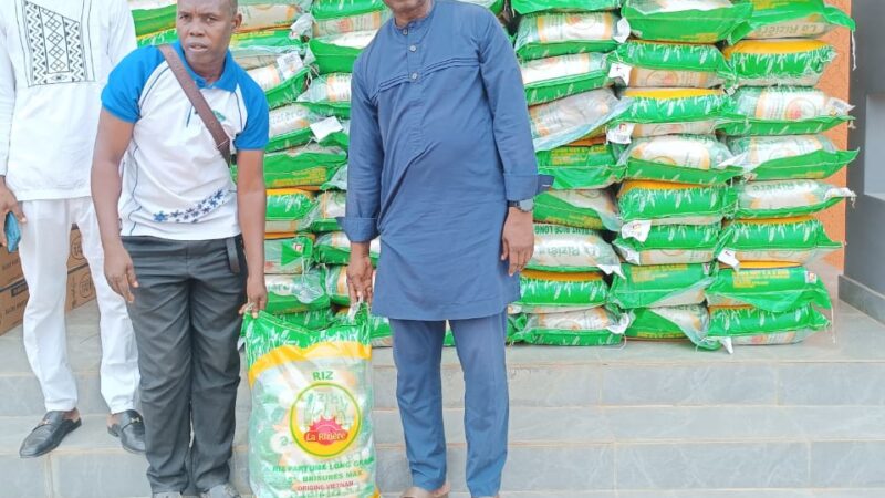 PÂQUES 2026 DANS LE TCHOLOGO, LE PRÉSIDENT TÉNÉ BIRAHIMA OUATTARA APPORTE SON APPUI À LA COMMUNAUTÉ CHRÉTIENNE.