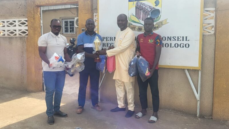 SPORTS : LE CONSEIL RÉGIONAL DU TCHOLOGO APPUIE LE FOUNDARA MARACANA CLUB DE OUANGOLODOUGOU